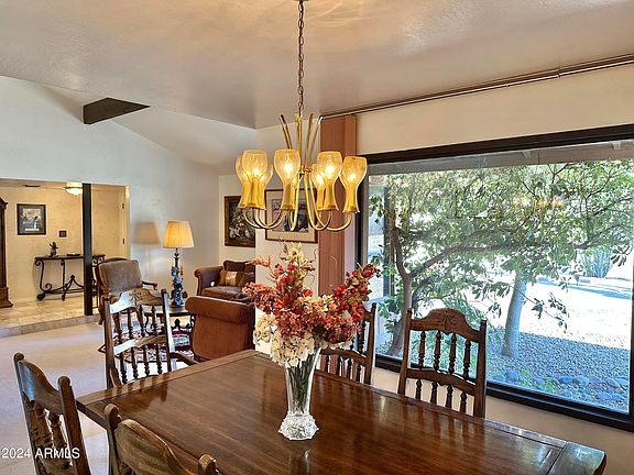 3rd image of 7053 E DREYFUS Avenue