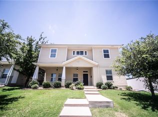 3128 Sandage Ave, Fort Worth, TX 76109