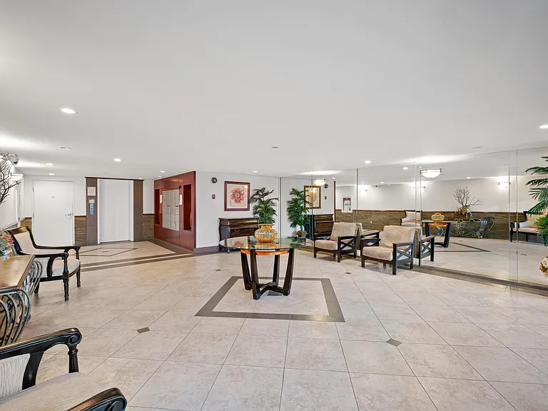 1415 Camden Ave #206 — Photo 2