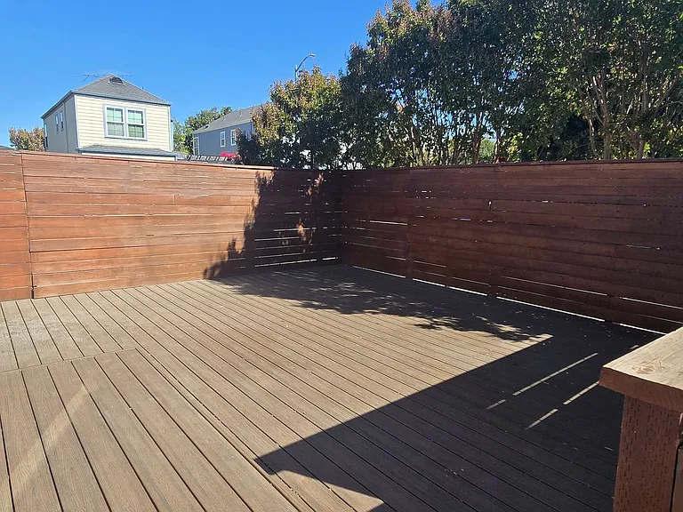 1506 Tammy Way — Photo 20