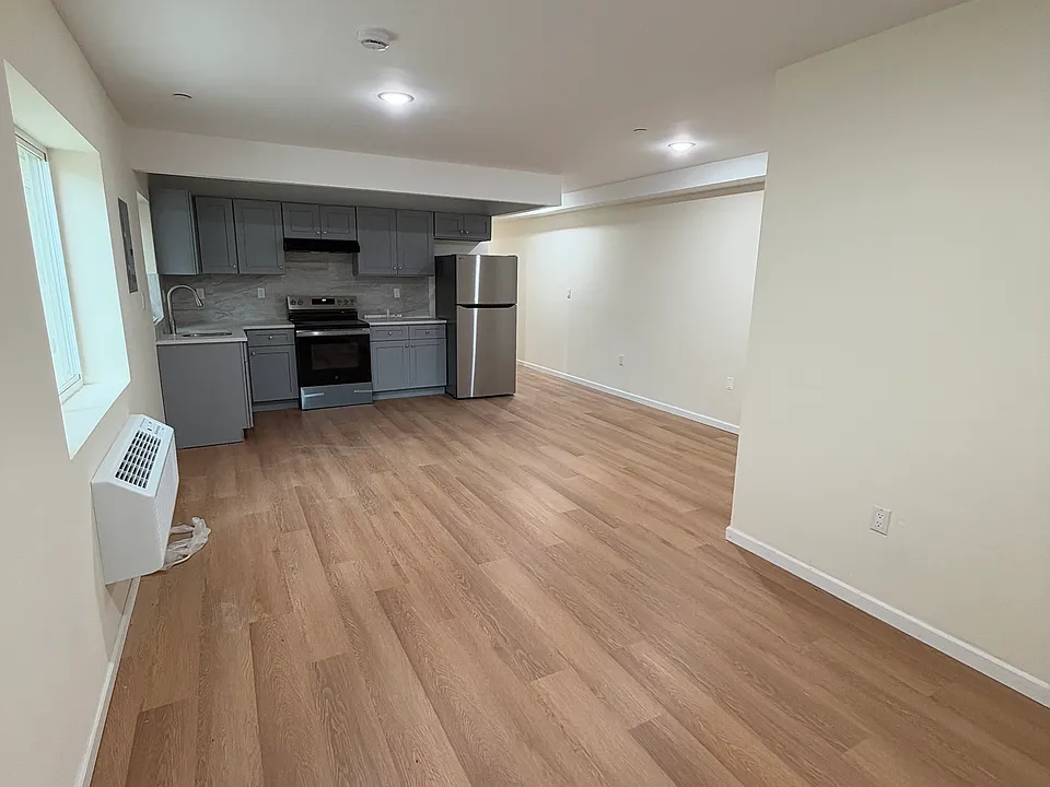 0 E 223rd St #1