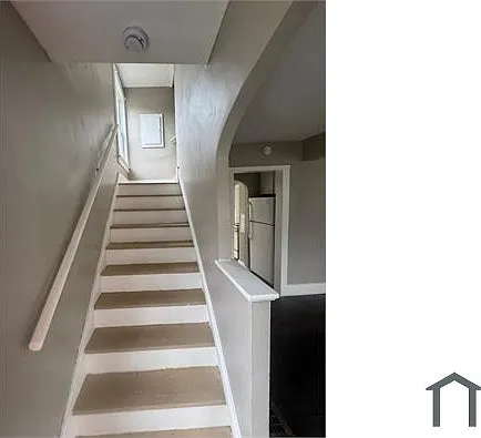 930 W 18th St — Photo 13