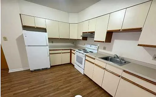 2 bed, $3,500 — Photo 4