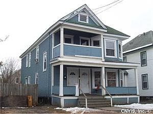 2nd image of 151-53 Fernwood Ave
