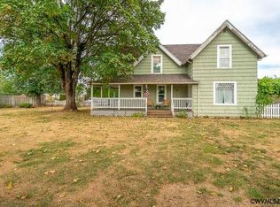 561 SE Court St, Dallas, OR 97338