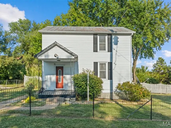 20 East Ave, Leslie, MO 63056
