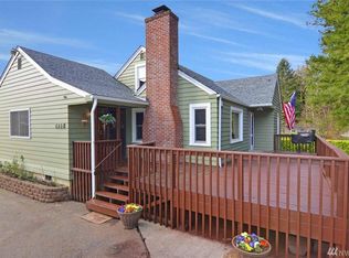 3955 W Belfair Valley Rd, Bremerton, WA 98312