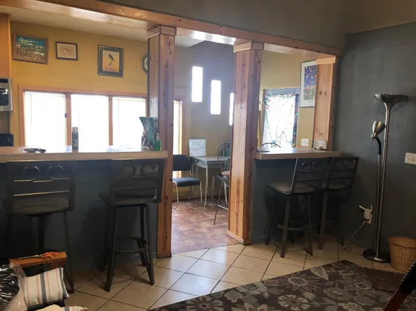 2318 Mountain Rd NW, Albuquerque, NM 87104