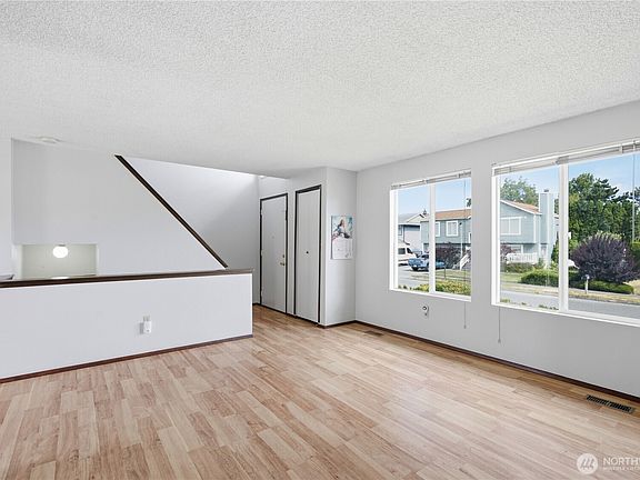 5th image of 6514 20th Street NE