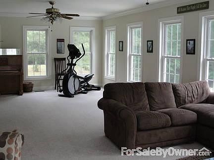 Master Bath
						:
						Master bath with granite countertops, separate shower and jetted tub.
