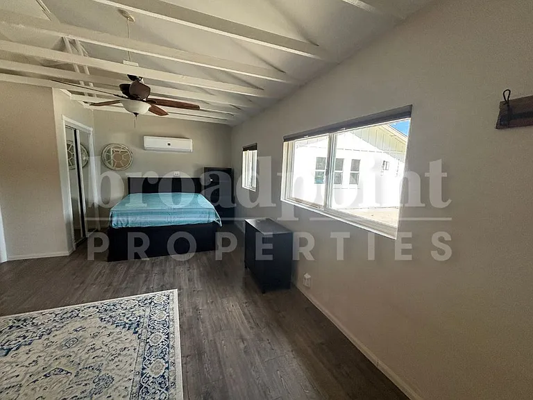11145 Meadow Glen Way E — Photo 24