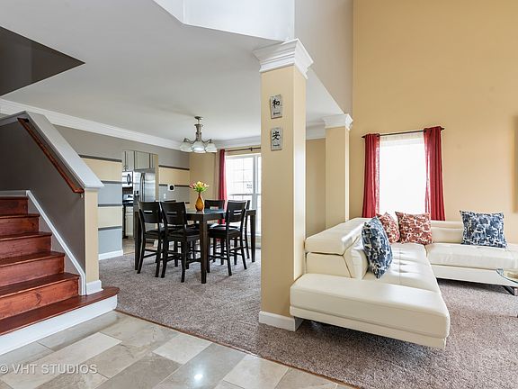 4th image of 10810 Great Plaines Ct