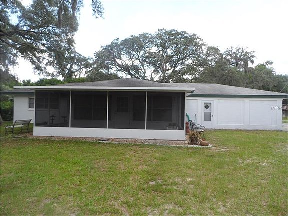 2nd image of 4854 Mockingbird Dr