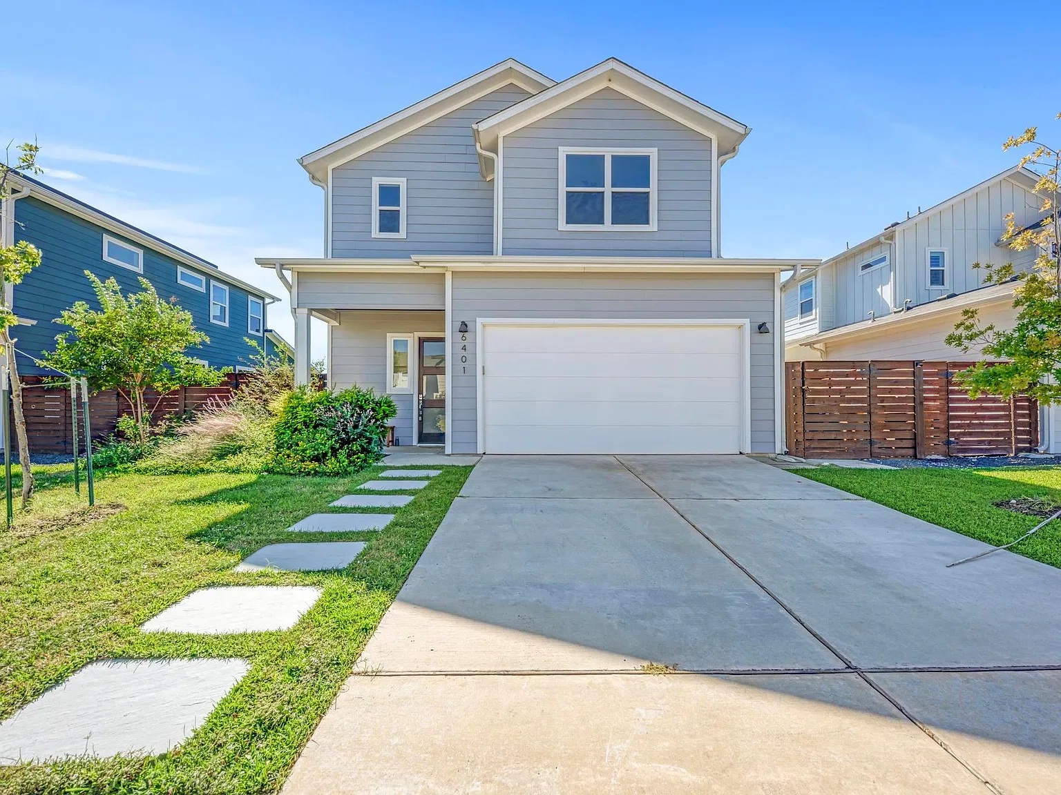3 bed, 2.5 bath, 2153 sqft, $3,000 — Photo 2