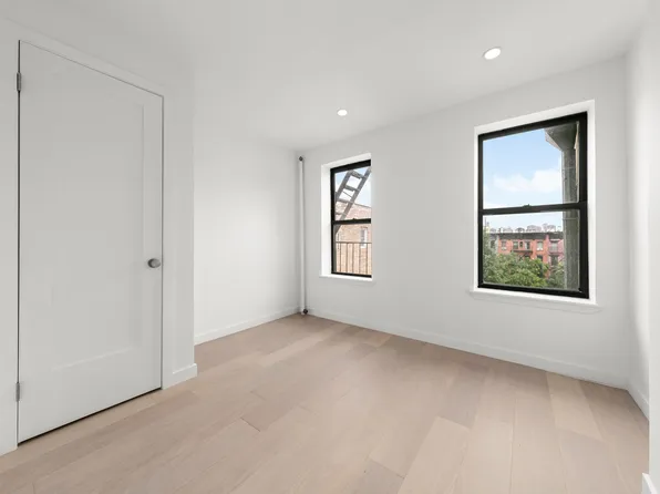 175 East 3rd Street image 2 of 11