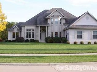 405 E Songbird Ln, Appleton, WI 54915