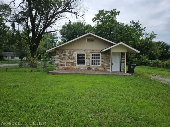 201 N Washington St, Sallisaw, OK 74955