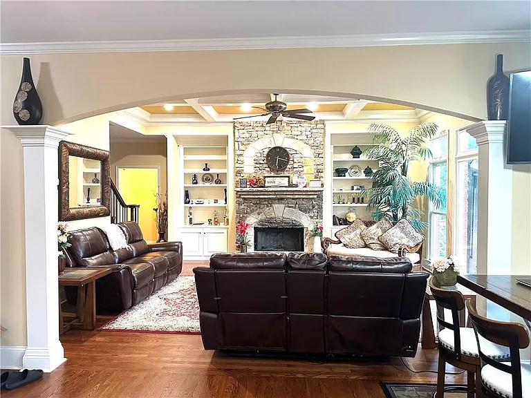 2852 Summer Branch Ln — Photo 12