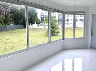 1201 NE 191st St #G104, North Miami Beach, FL 33179