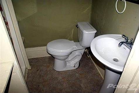 Bathroom has had a few updates