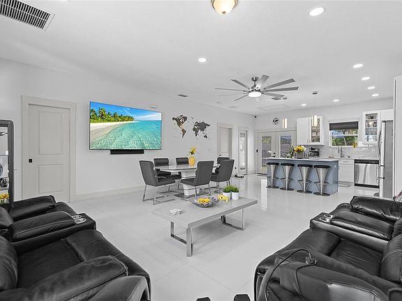 5th image of 11426 LAKEVIEW DRIVE