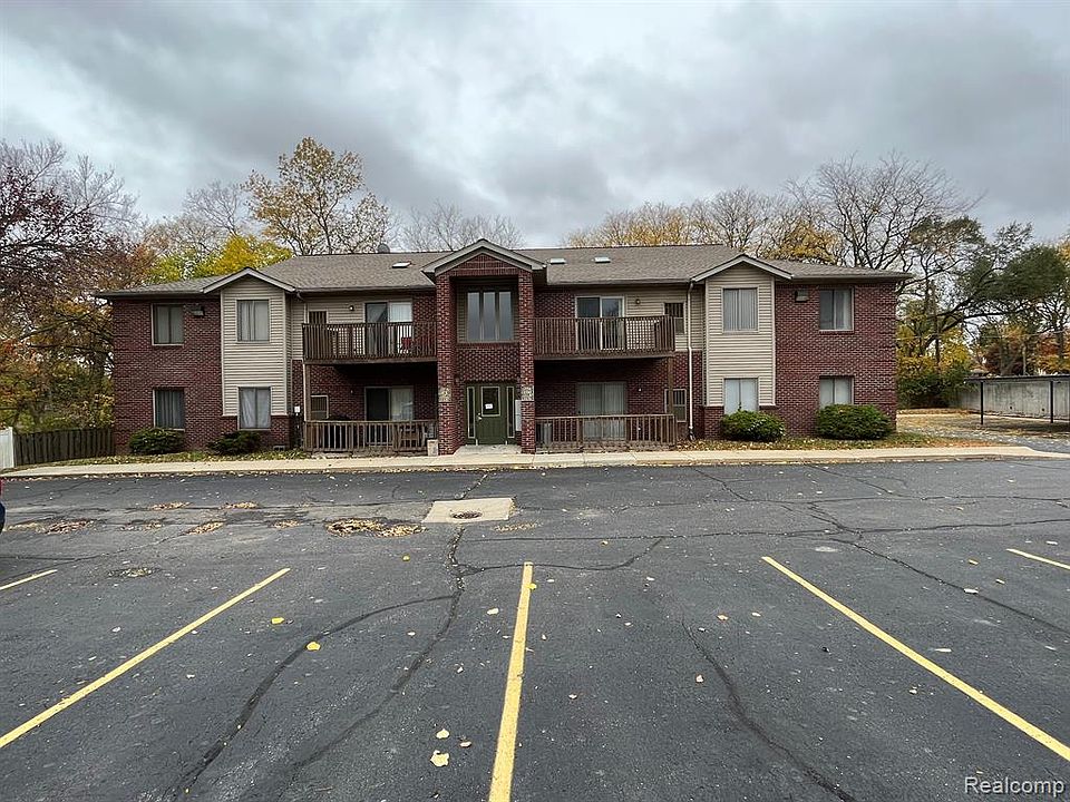 8053 Fenton St, Dearborn Heights, MI 48127 Zillow