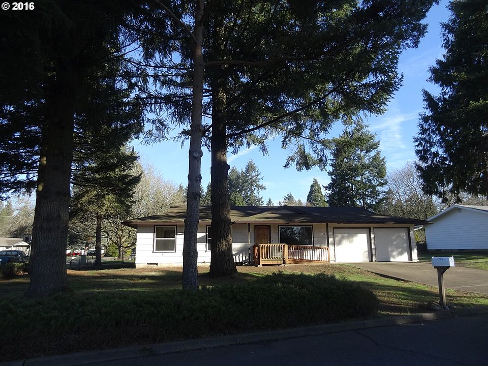 1st image of 8214 NE 12th St
