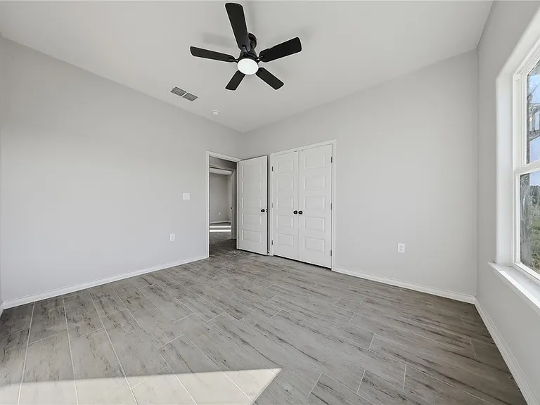 710 Mereet Dr — Photo 21