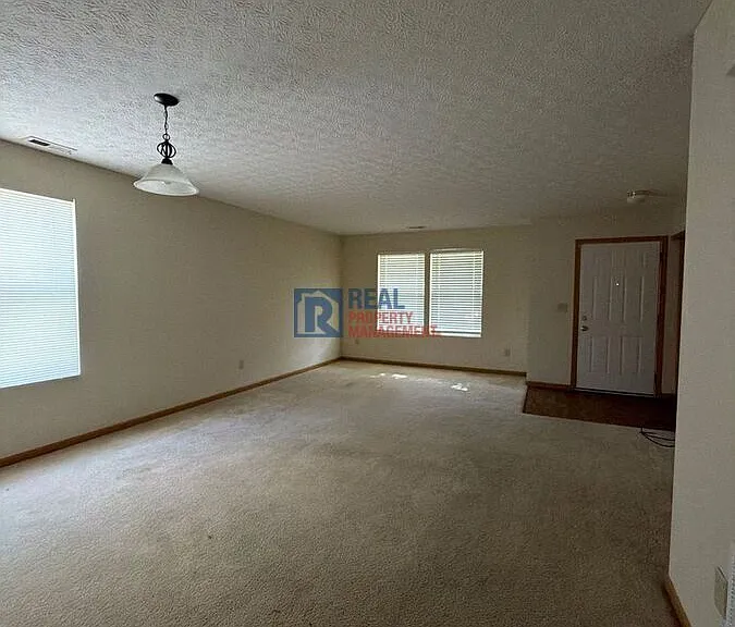 4710 Willowburn Dr — Photo 7