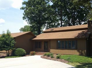 410 Walnut Grove Rd, Archdale, NC 27263