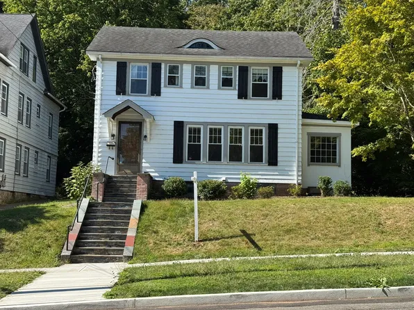 16 Park Place, Meriden, CT 06451