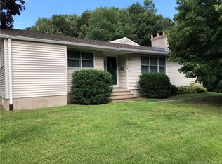 136 Ardsley Rd, Waterbury, CT 06708