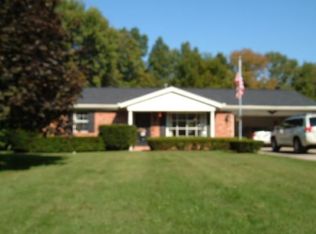 1006 Sherwood Dr, Greencastle, IN 46135