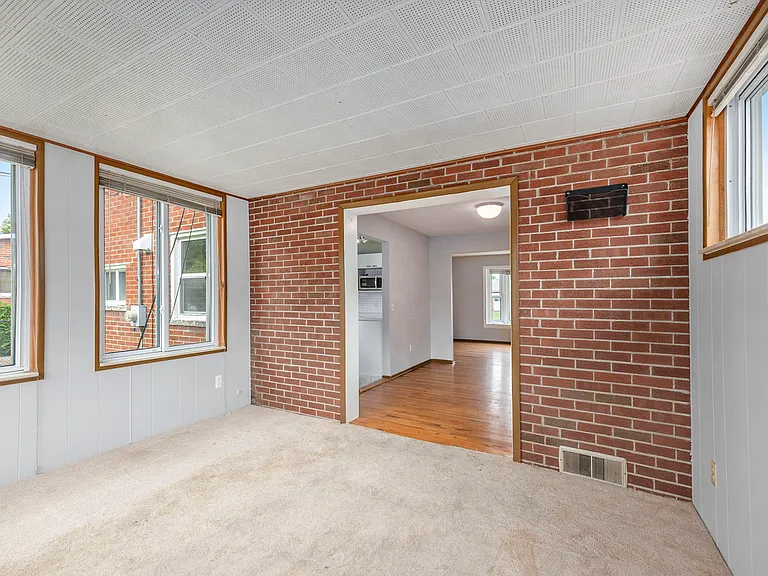 4772 Marian Ave — Photo 18