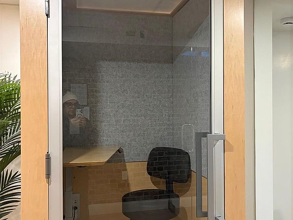 5th image of 210 Pelham Road #5L