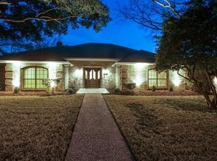 5708 Twin Brooks Dr, Dallas, TX 75252
