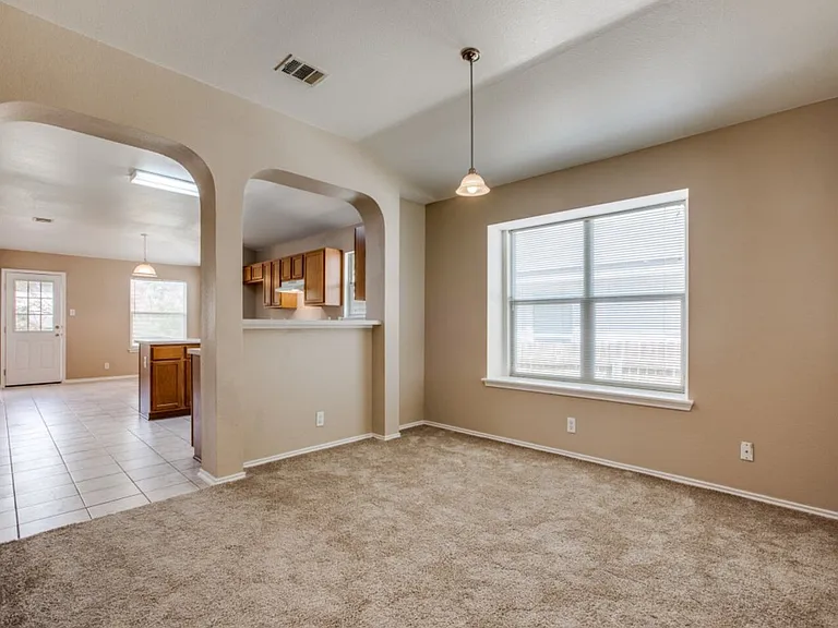 611 Granite Clf — Photo 7