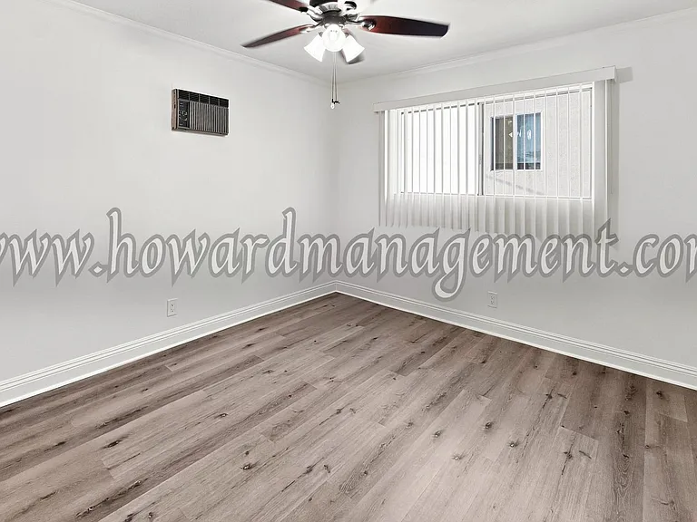 5238 Tilden — Photo 8
