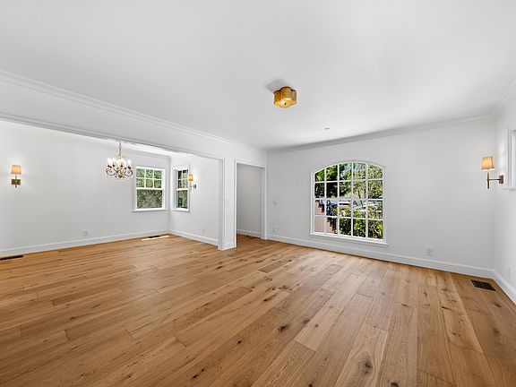 3rd image of 1620 Washington Ave #1624