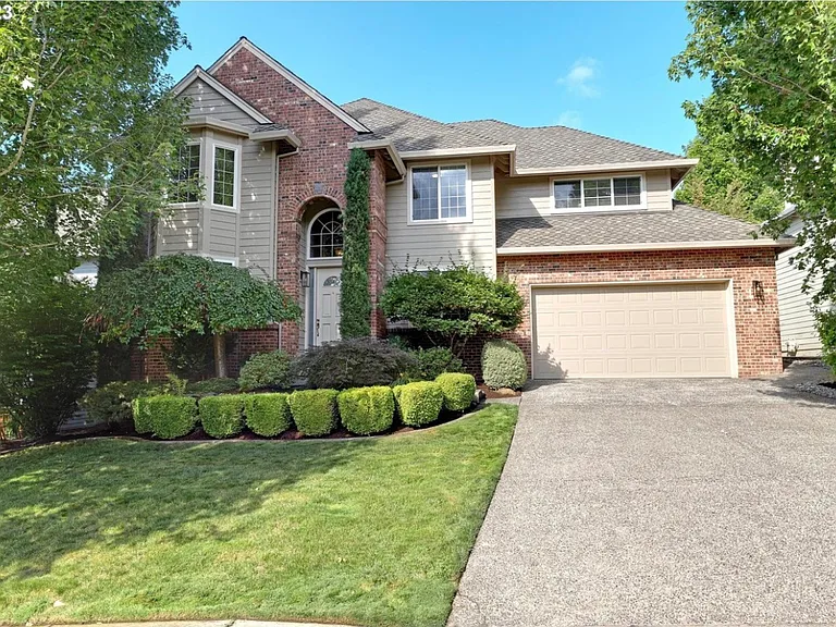 13819 NW Falconridge Ln — Photo 2