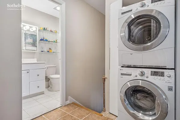 Rented by Sotheby's International Realty | media 22