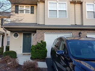 148 Sparrow Rd, Hummelstown, PA 17036