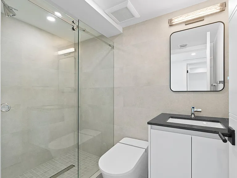 1106 Bel Air Dr #C — Photo 22
