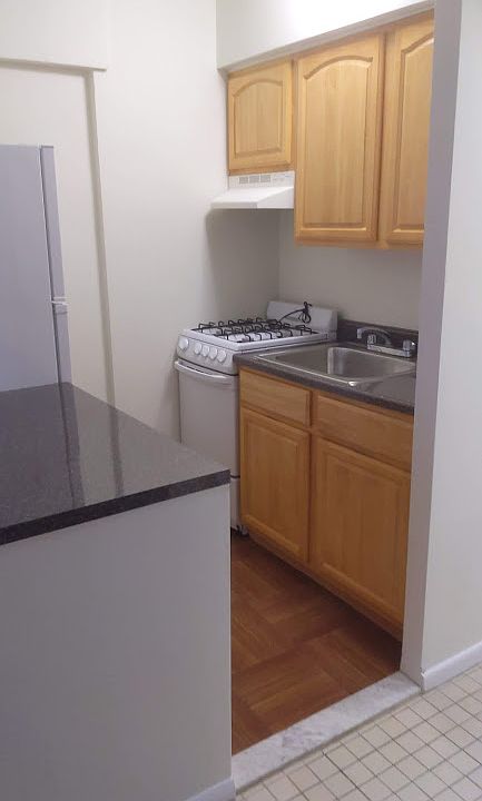 2nd image of 340 E 49th St APT 4C