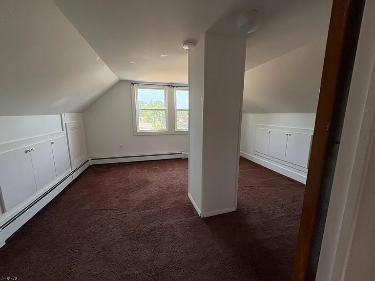 370 Main St — Photo 18