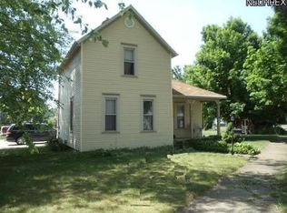 930 E Front St, Dover, OH