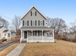 36 Duncklee Ave, Stoneham, MA 02180