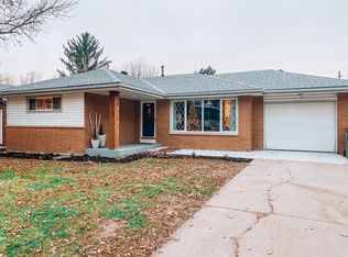 5221 S 49th St, Lincoln, NE 68516