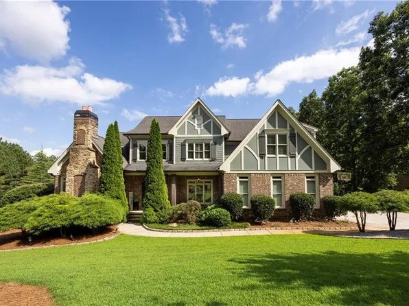 2164 Northern Oak Dr, Braselton, GA 30517