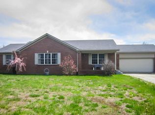 410 Hidden Valley Rd, Hawesville, KY 42348